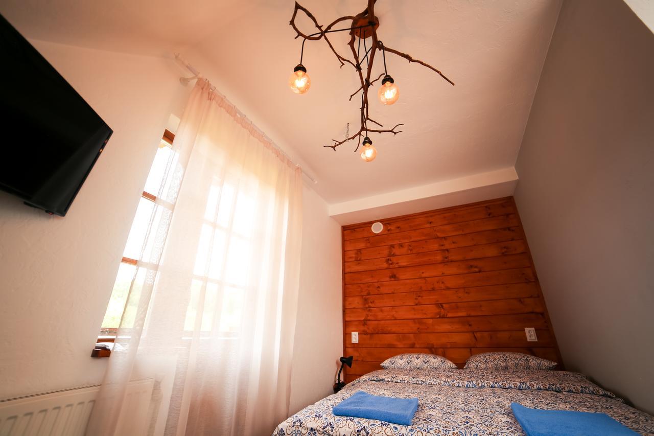 Villa Buhiv Skhidnytsia ภายนอก รูปภาพ